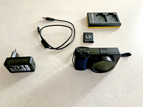 Ricoh iii 24mpx - gr,
