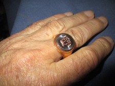 BX 047 uomo buon piatto