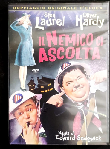 Nemico ascolta come - il,