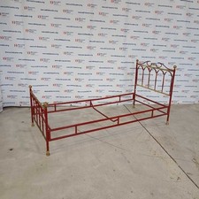 Letto Singolo in Ferro Laccato Rosso e Oro Ferro e Ottone Italia XX Secolo