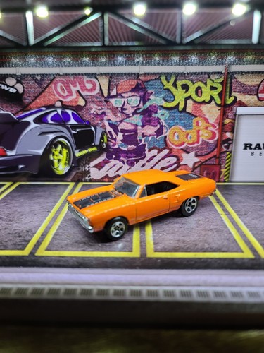Hot wheels 1997 - hot, runner