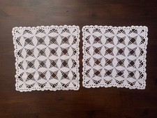 Lotto di 2 centrini vintage realizzati a mano - bianco - dimensioni 23x23 cm ca.