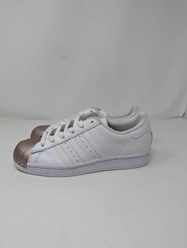 Nuovo adidas originals - nuovo,