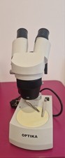 Microscopio Optika modello