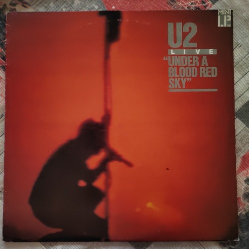 Live under a blood - u2,