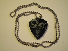 GC- CIONDOLO / COLLANA a forma