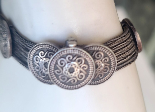 Bracciale antico multicatena