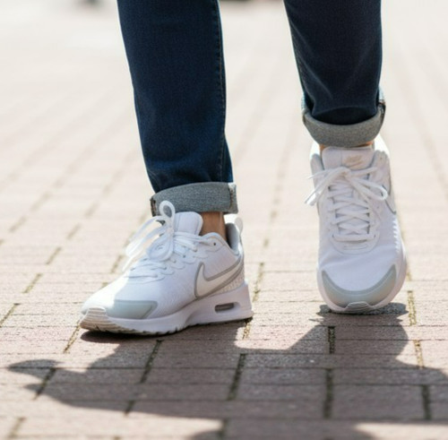 Nike air max nuaxis sneaker - nike,