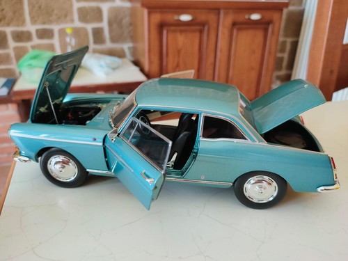 Peugeot 404 coupé 1967 - 404,