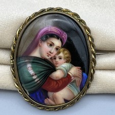 Antica spilla ritratto di