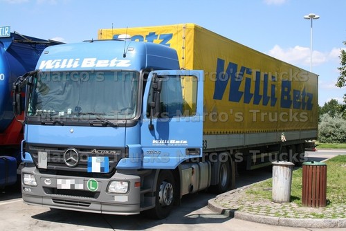 Foto camion mercedes benz - foto,