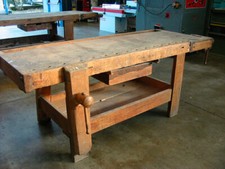 Antico banco da falegname primi 900 in buone condizioni. 