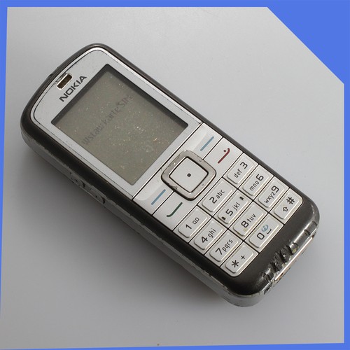 Telefono cellulare retrò