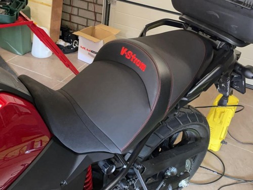 Suzuki strom 1000 - dl,