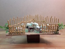 Presepe – Diorama - Staccionata con pecore  20x18x18, per statue h.8-9