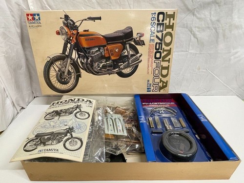 Tamiya honda dream cb750 - honda,
