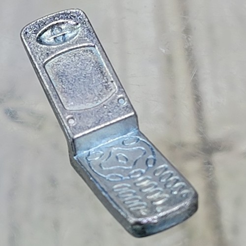 Cellulare flip monopoly - -,