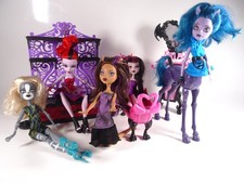 Barbie Monster High 5 bambole