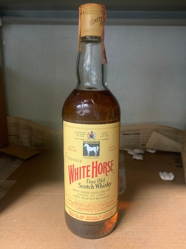 White horse whisky - horse, anni