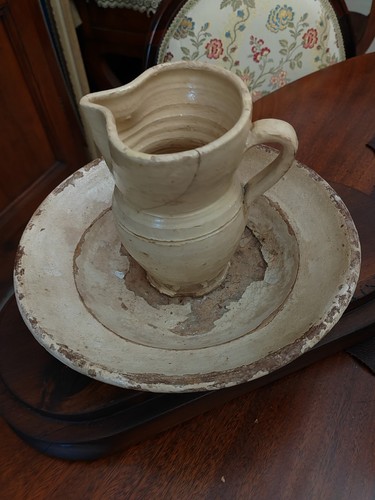 Antico set coccio - :, piatto