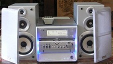 Victor UX-W50 CD MD Cassetta