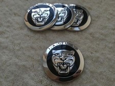 4 COPRIMOZZI ADESIVI ARGENTO JAGUAR 56MM COPRIMOZZO COPERTURA RUOTA  AUTO