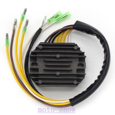 Regolatore raddrizzatore per