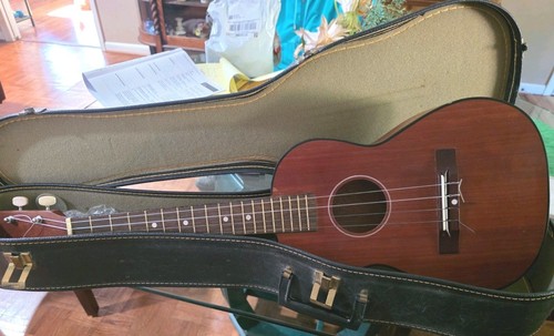 Ukulele baritono con - baritono,