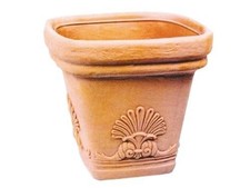 VASI E FIORIERE IN RESINA PER