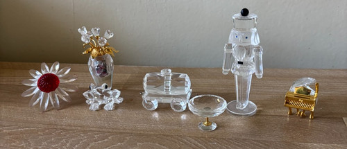Group swarovski crstal - group,