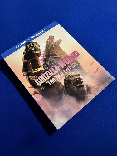 Godzilla kong the new - x,