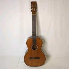 Chitarra acustica Regal Parlor
