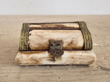 Vintage Cofanetto Portagioie Etnico in Legno e Ottone.