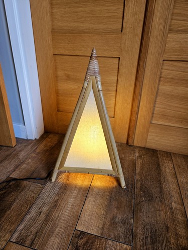 Lampada terra piramide - terra,