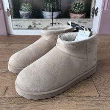 Primark - Mini stivale stile
