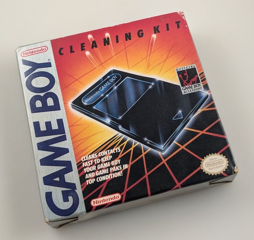 Nintendo gameboy kit - -,