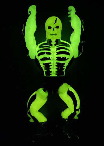 Scare glow motu - he, man