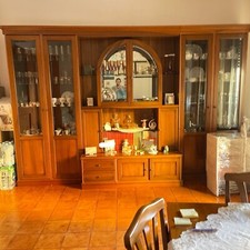 Mobile Parete Attrezzata Cristalliera Legno + Tavolo E Sedie