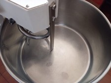 IMPASTATRICE PROFESSIONALE A SPIRALE