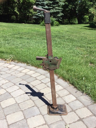 Vintage automotive hook style - automotive,