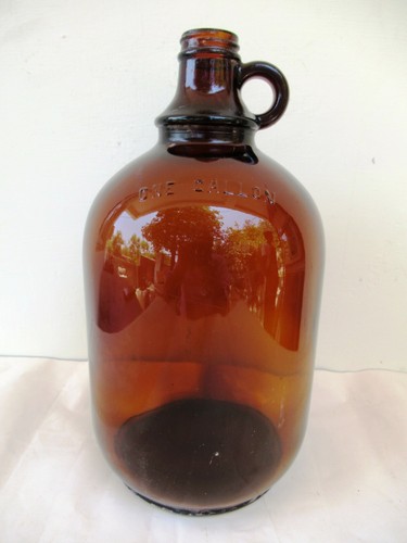 Vintage uno galloni - vintage, marrone
