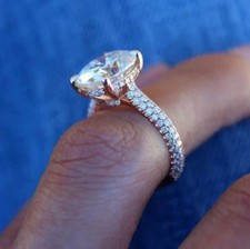 Anello di fidanzamento