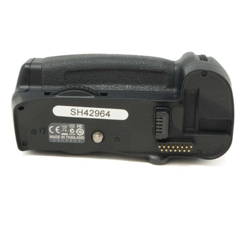 Battery grip nikon - battery, usato