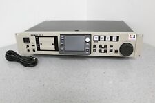 Tascam HS-8 Registratore audio multitraccia a stato solido 8 canali montato su rack