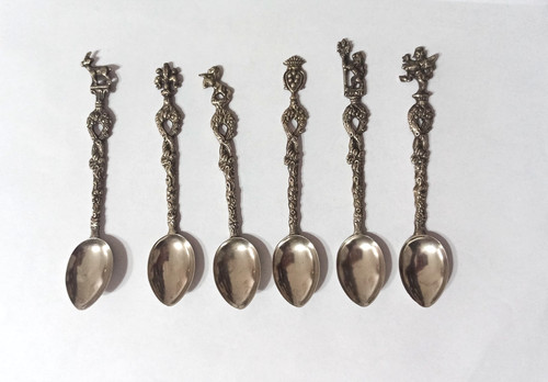 Set cucchiaini antichi - 6,