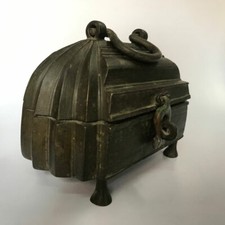 Vecchia o antica scatola o