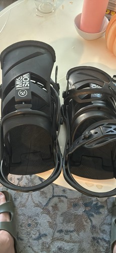 Burton black - burton,