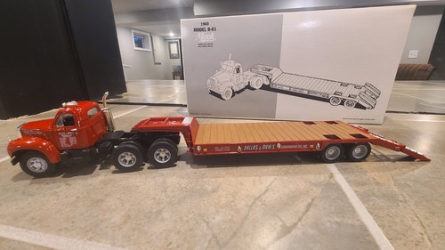 Trattore asse tandem - , mack