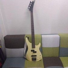 basso elettrico Ibanez serie