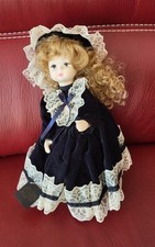 SPLENDIDA BAMBOLA DI